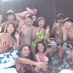 【パリピの生ハメセックス】パリピのギャル達と水着パーティーで盛り上がったらこっそり抜け出してぬっぽりハメ撮りセックス♡