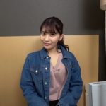 【エロい娘限定数珠つなぎ】超可愛いポニテ女子は実際エロかった♡手マンでおマ♡コびちゃびちゃに濡らす変態でした♪騎乗位で杭打ちピストンするのが好きな女の子♥