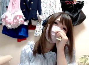 【無修正ライブチャット】2万回以上再生されてる本気で可愛い素人ギャルの子のライブ動画を観て欲しい♡これはファンになっちゃうのも仕方ない♪