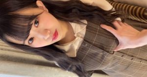 【美少女ハメ撮り】【高画質】毛穴まで丸見えの高画質で専門学生とハメ撮りSEX♡沢山調教されたからで媚びるような表情がたまらなく可愛くて精子カラカラになっちまう♪