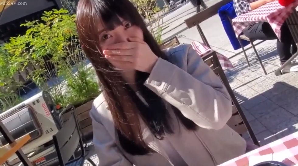 【美少女ハメ撮り】高学歴公務員内定中のホンモノJDちゃんとマッチングアプリで出会って同棲中の彼氏いるのに中出しハメ撮り♡ヤればヤほどスケベな素人ちゃん♪