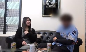 【美少女ハメ撮り】酒好きでスケベな素人美少女ちゃんとのハメ撮りで無限にイカせるほろ酔いS〇X♡触る前から本気汁をたらたらに垂らして手マンすれば潮吹きしちゃう雑魚マ〇コに中出し♪