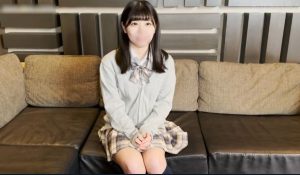 【美少女ハメ撮り】ニコニコ笑顔が眩しいアイドル志望の素人美少女ちゃんがオジサンにホテルで可愛がられるイチャハメ撮り♡敏感なトコロを責められて感じてる顔が最高に可愛い♪