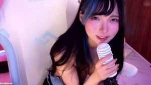 【美少女ライブチャット】【神回】史上最強に可愛い青メッシュ髪のアイドル級美少女ちゃんの生ライブチャット配信で見せる手マンオナニー♡アクメする時のアへ顔がエロ過ぎて何度でも抜ける♪