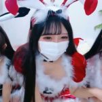 【美少女ライブチャット】【神回】【三人】超絶可愛いスタイル抜群の素人美少女三人がアへ顔のままマンクパマンピースしちゃう豪華絢爛のライブチャット配信♡