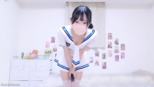 【美少女ライブチャット】【コスプレ】【神回】めちゃ可愛い衣装と黒髪が相性抜群な素人美少女ちゃんのストリップオナニー配信が最高過ぎる♡